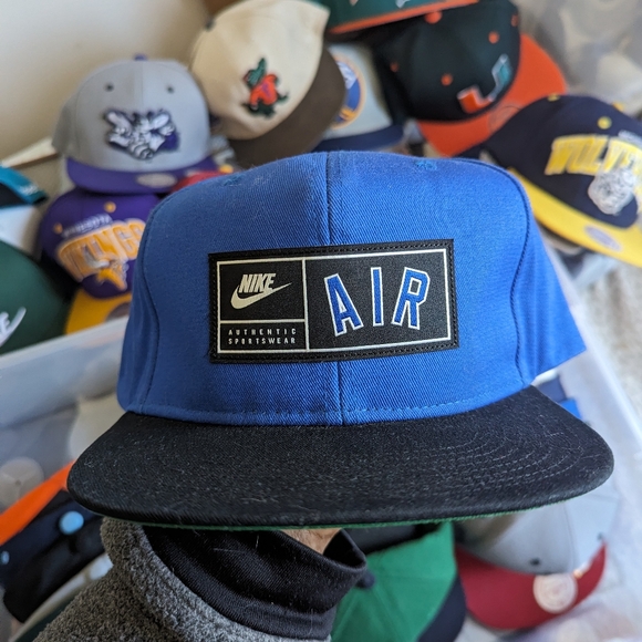 Nike Air Blue snap back - Picture 1 of 3